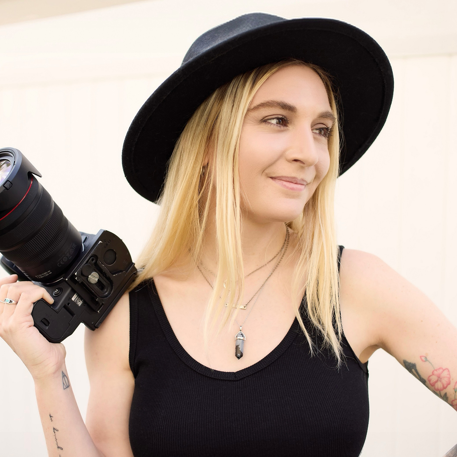 255: Hayley Fisk – Product and Beauty Photography