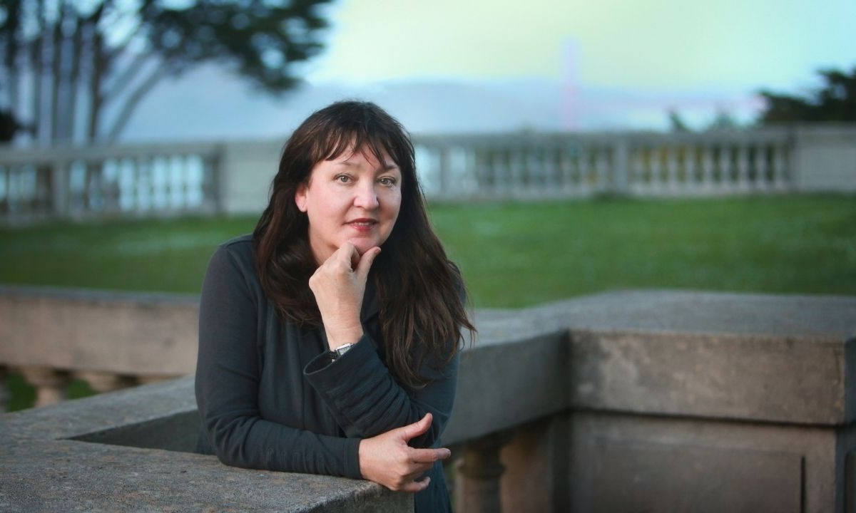 316: Luci Dumas “Blue Ocean” Strategy for Photographers, How to Thrive Without Competing