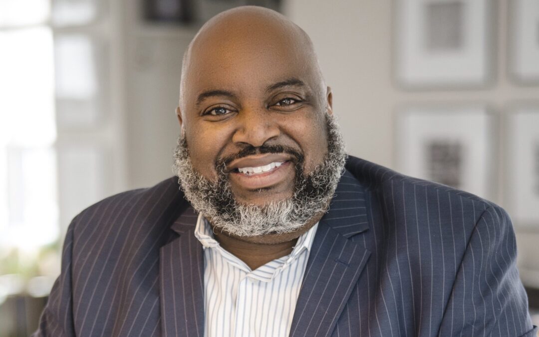 336: Finding Ideal Wedding and Portraits Clients and a Chat About Diversity with Chip Dizárd