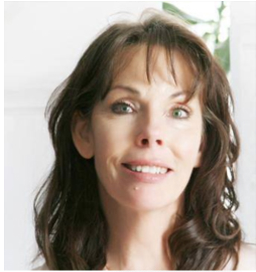 351 - Art Licensing, Baby Photography, & Following Your Passion with Valerie Tabor Smith - Luci Dumas Profitable Photographer3