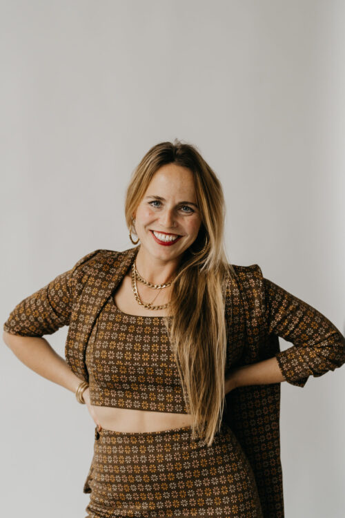 364 - Building Wealth as a Photographer with Mycah Bain - Profitable Photographer Podcast with Luci Dumas